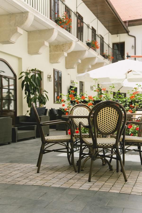 Le Petit Paris Cluj-Napoca
